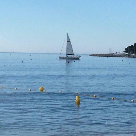 Appartement Cosy - Cavalaire Sur Mer Kültér fotó